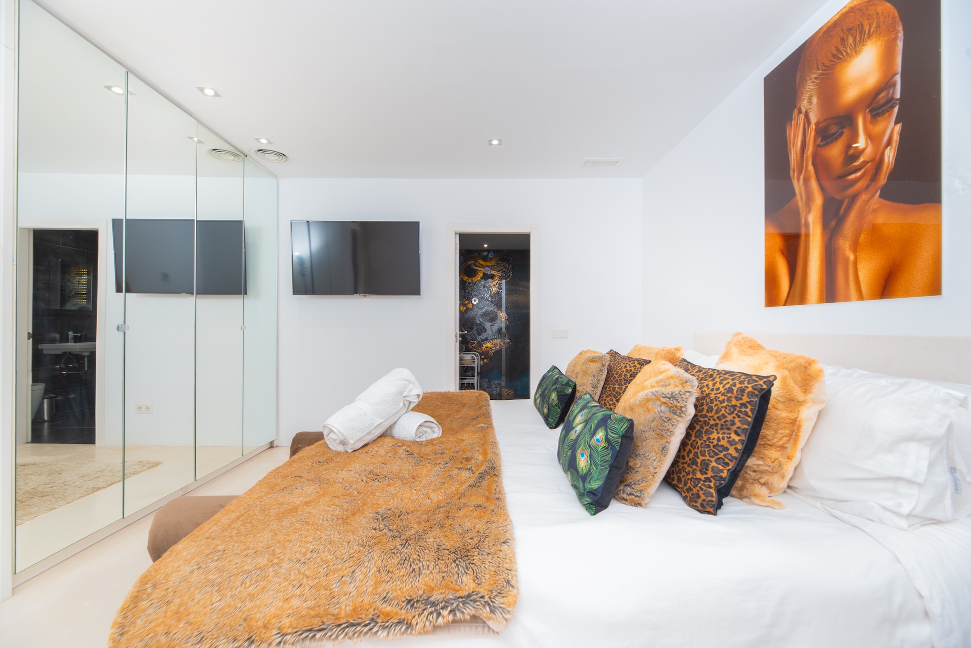 Resa Estate Ibiza for sale townhouse cala Carbo es Vedra  bedroom 6.jpg